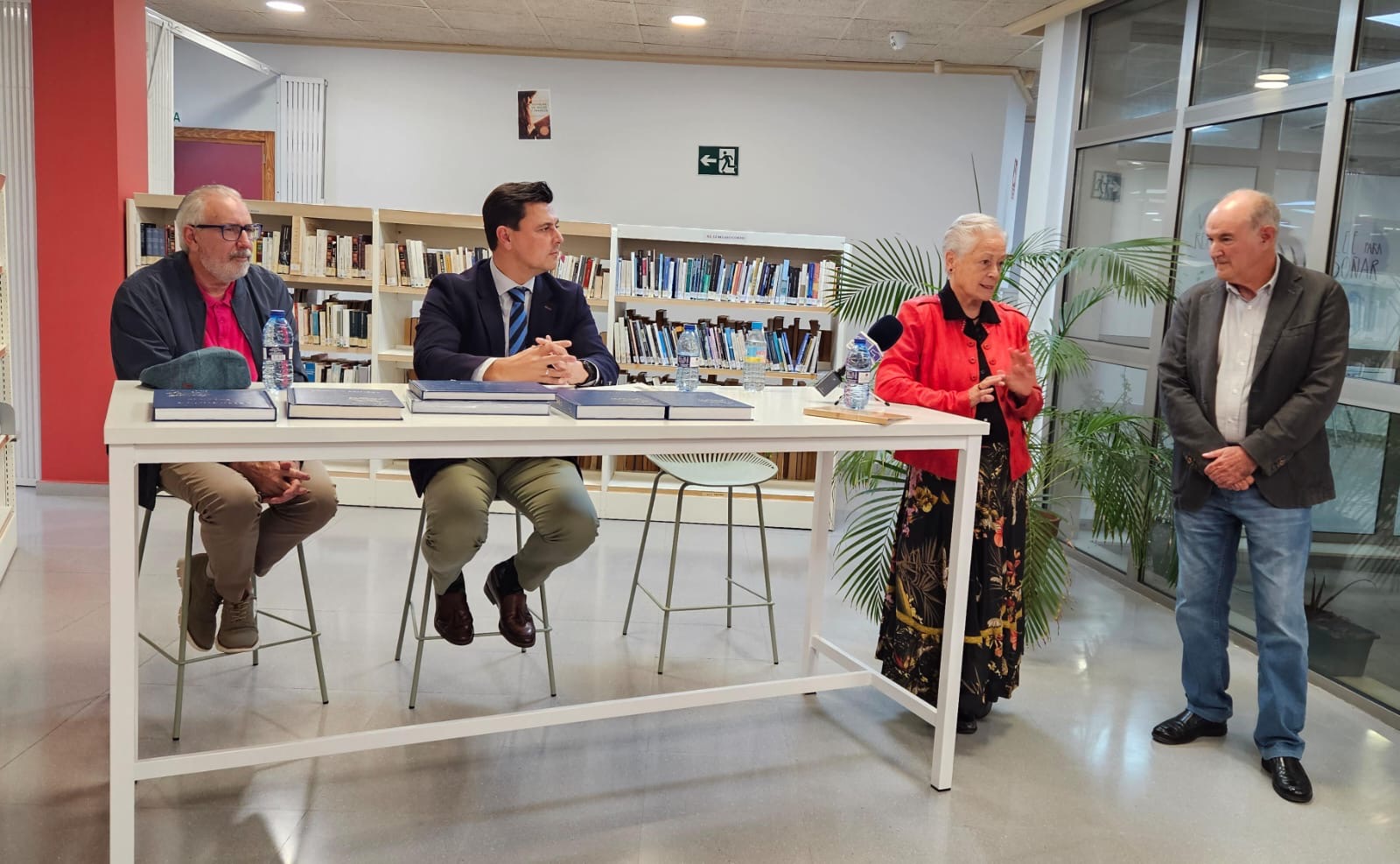 La Biblioteca custodia el material elaborado por un grupo de maestros  para la enseñanza de las ciencias naturales 